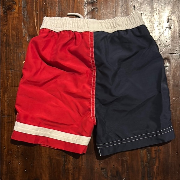 CHILDRENS PLACE BOYS RED BLUE BATHING SWIM SUIT SUMMER POOL SHORTS SZ 12 MONTHS - Picture 3 of 4
